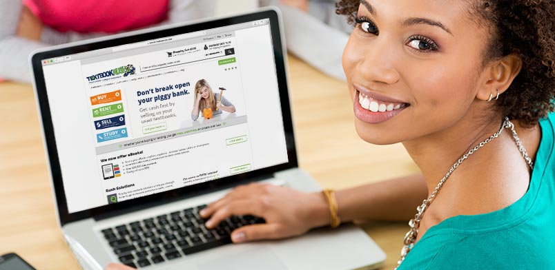 Girl in front of a laptop